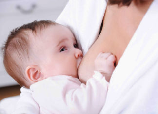 Come prevenire le ragadi al seno