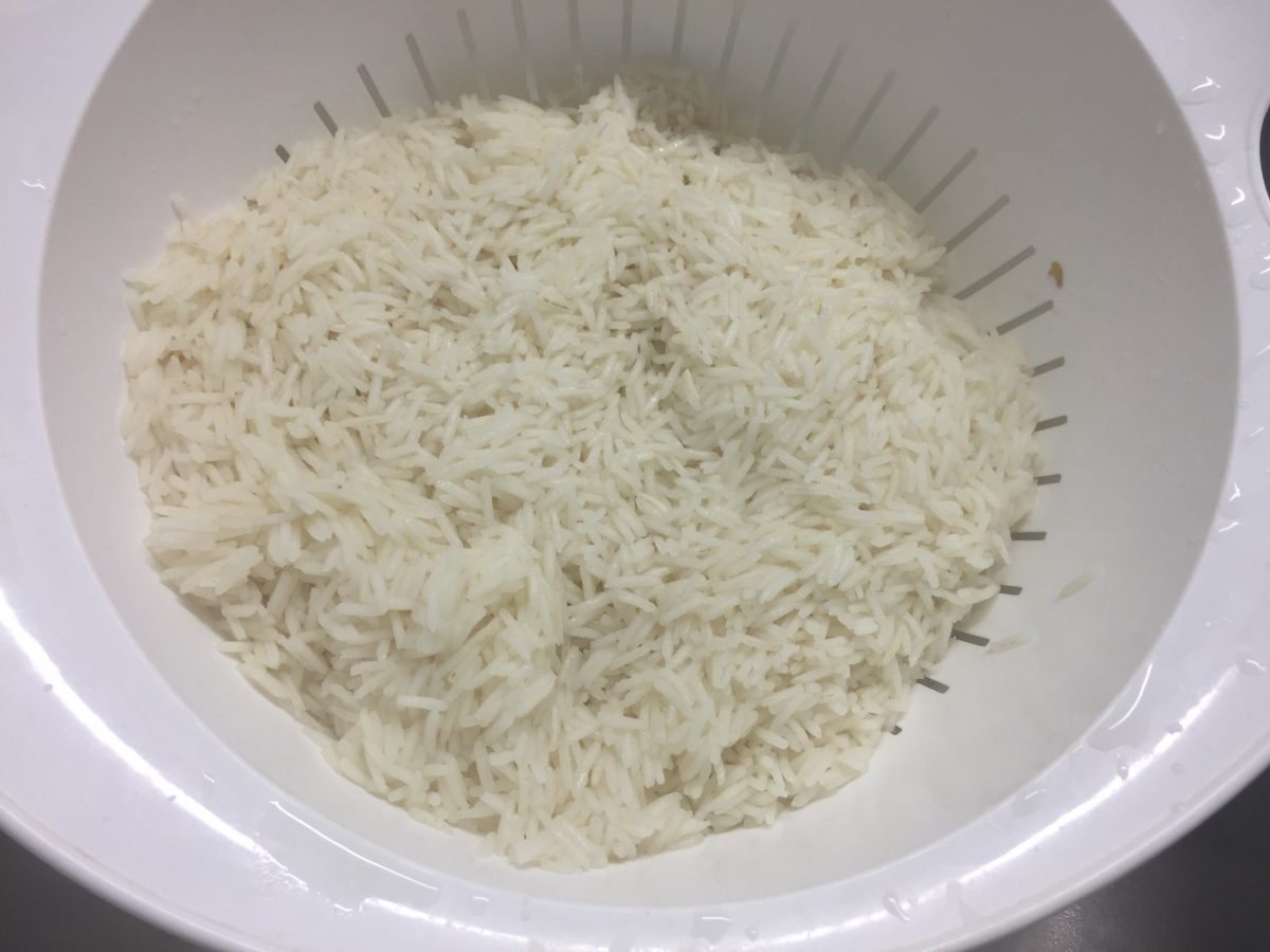 porzione di riso bianco