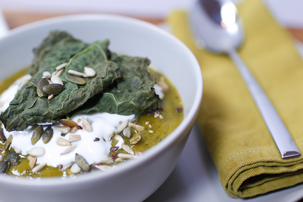 Zuppa di legumi e cavolo nero