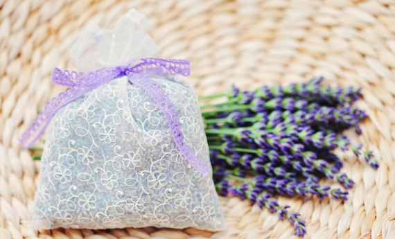 lavanda per profumare armadi e cassetti