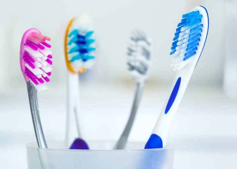 Disinfettare Lo Spazzolino Da Denti Gli Errori Da Evitare Benessere 
