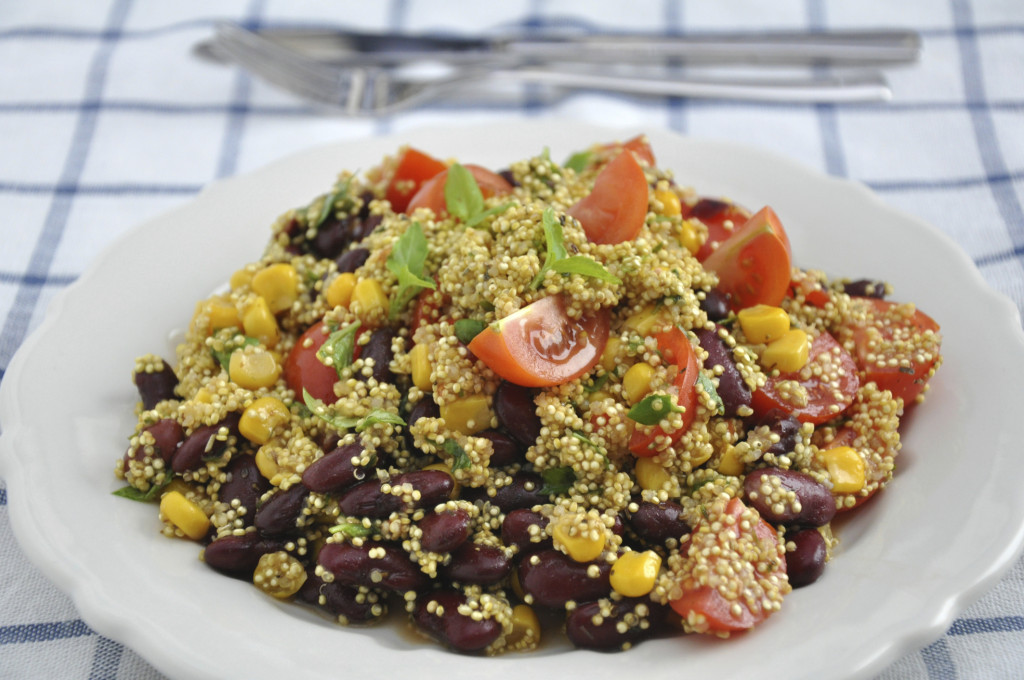 Insalata d'autunno quinoa e mandorle