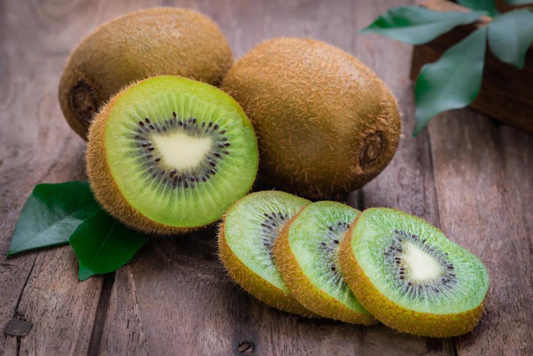 Kiwi, vitamina C e ottimi contro la parodontite