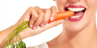 Salute di bocca e denti? Consigli sulla dieta che i dentisti non dicono