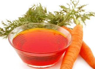 Olio abbronzante "fai da te" alla carota (emolliente e idratante)