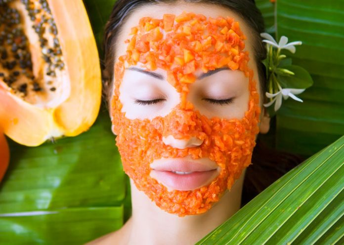 Maschera antiage alla Papaya per viso e capelli