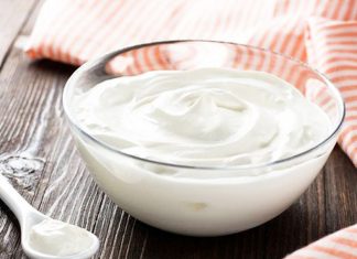 Yogurt fai da te (senza yogurtiera)