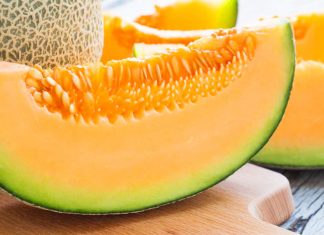 Semi di melone, ottimi per la salute; ecco come si mangiano