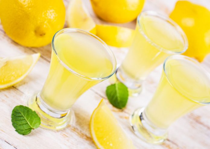 Limoncello bio fatto in casa