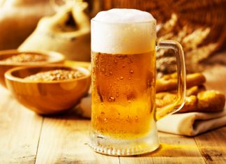 Birra, ecco i benefici di berla tutti i giorni (con moderazione)