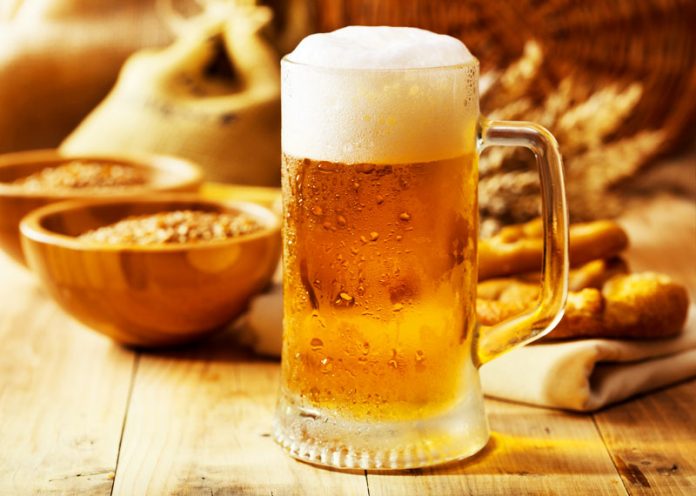Birra, ecco i benefici di berla tutti i giorni (con moderazione)