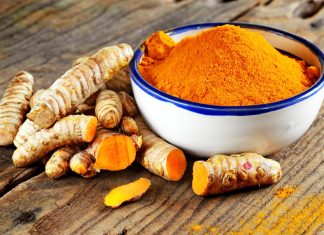 curcuma per alleviare i calcoli biliari