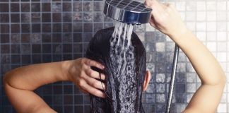 Lavare i capelli senza shampoo: cowash, bicarbonato e aceto