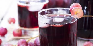 Succo d'uva: bevanda super-benefica e come preparala a casa