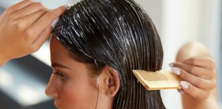 Tingere i capelli "fai da te", tutto quello da sapere per evitare disastri