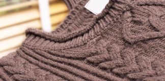 Maglione infeltrito? Ecco i 3 rimedi della nonna per riaverlo (quasi) come nuovo