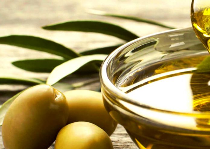 Olio EVO, potente anti-tumorale per l'intestino Olio EVO, potente anti-tumorale per l'intestino