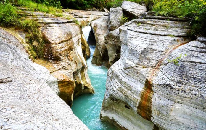 2019, anno del turismo lento: 5 percorsi nella natura da non perdere