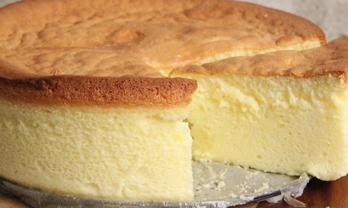 Cheesecake spumoso, la ricetta del momento con soli 3 ingredienti