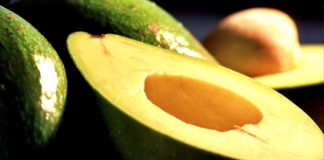 3 trucchi sperimentati per far maturare l'avocado in poche ore
