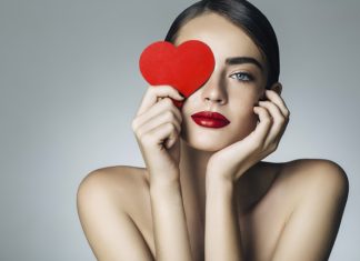 Sei innamorata? Ecco cosa sta accadendo nel tuo corpo