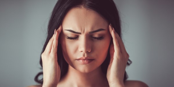Mal di testa: rimedi naturali efficaci per farlo passare