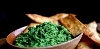 Pesto invernale con i broccoli (ricco di vitamina C)