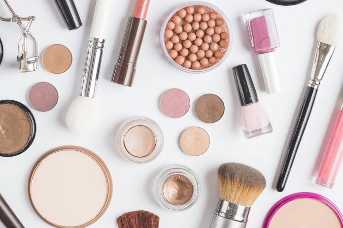 Make up bio: come scegliere il trucco che fa bene alla pelle