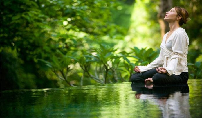 Le principali tecniche di meditazione per calmare la mente