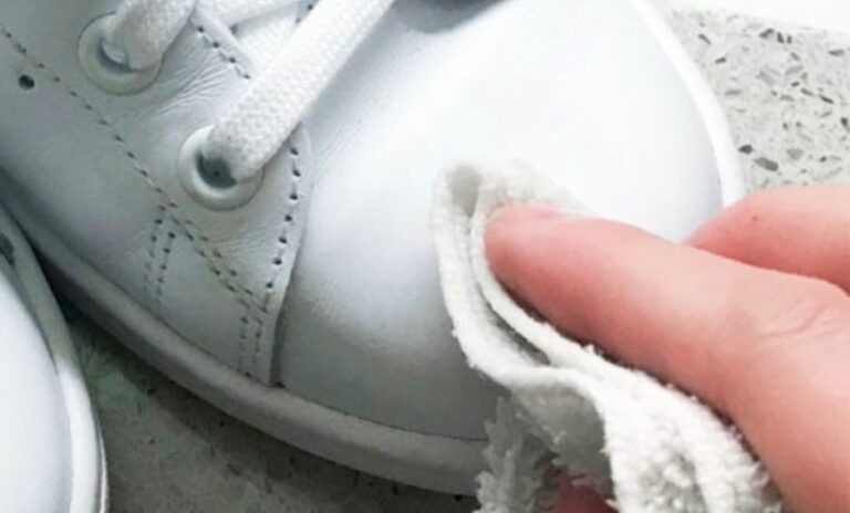 Come Pulire Scarpe Di Tela Bianche Ingiallite