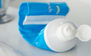 Tubetti del dentifricio, 3 idee semplici, utili e divertenti per un riciclo creativo